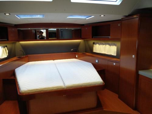 5de93a7fa56a6db6c745eb2b Oceanis 55 - Brokerage - Owner s Cabin