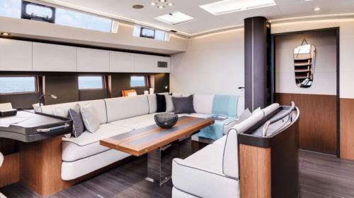 beneteauoceanisyacht62interior1