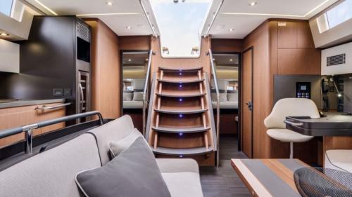 beneteauoceanisyacht62interior3